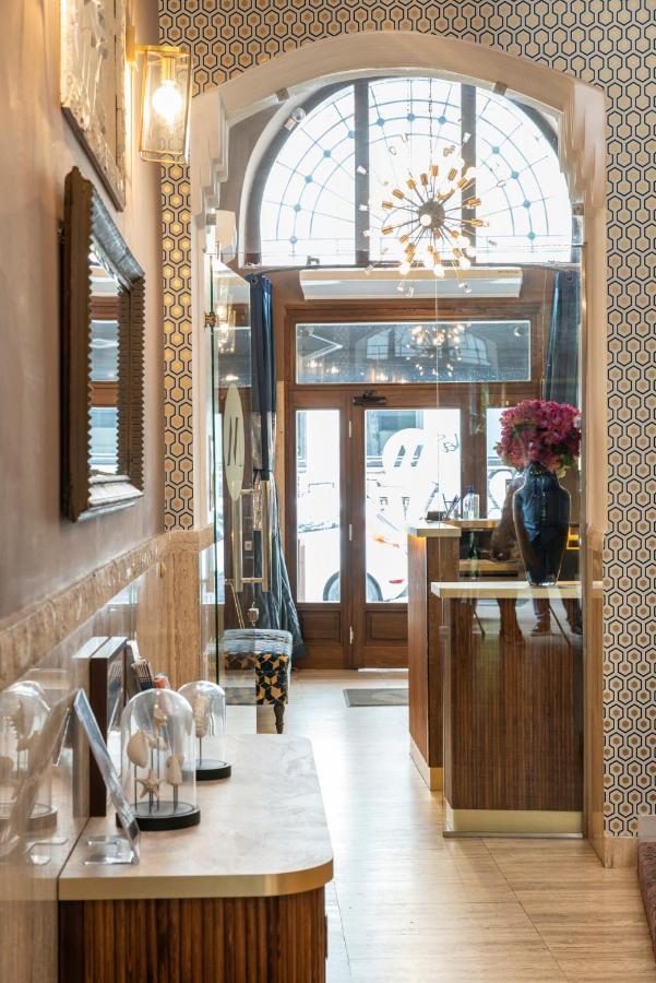 Hotel Mika Downtown Budapest Luaran gambar